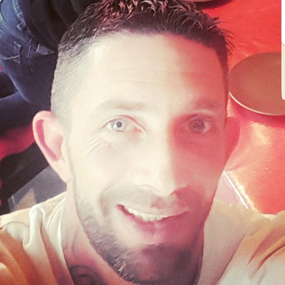 Profil von Atef